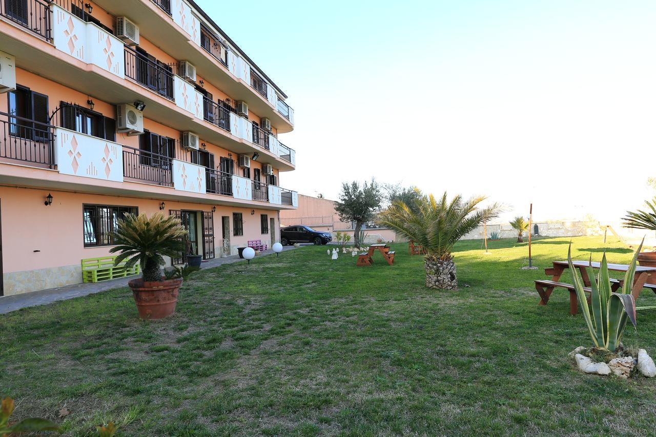 Chimento Resort Corigliano Calabro Bagian luar foto